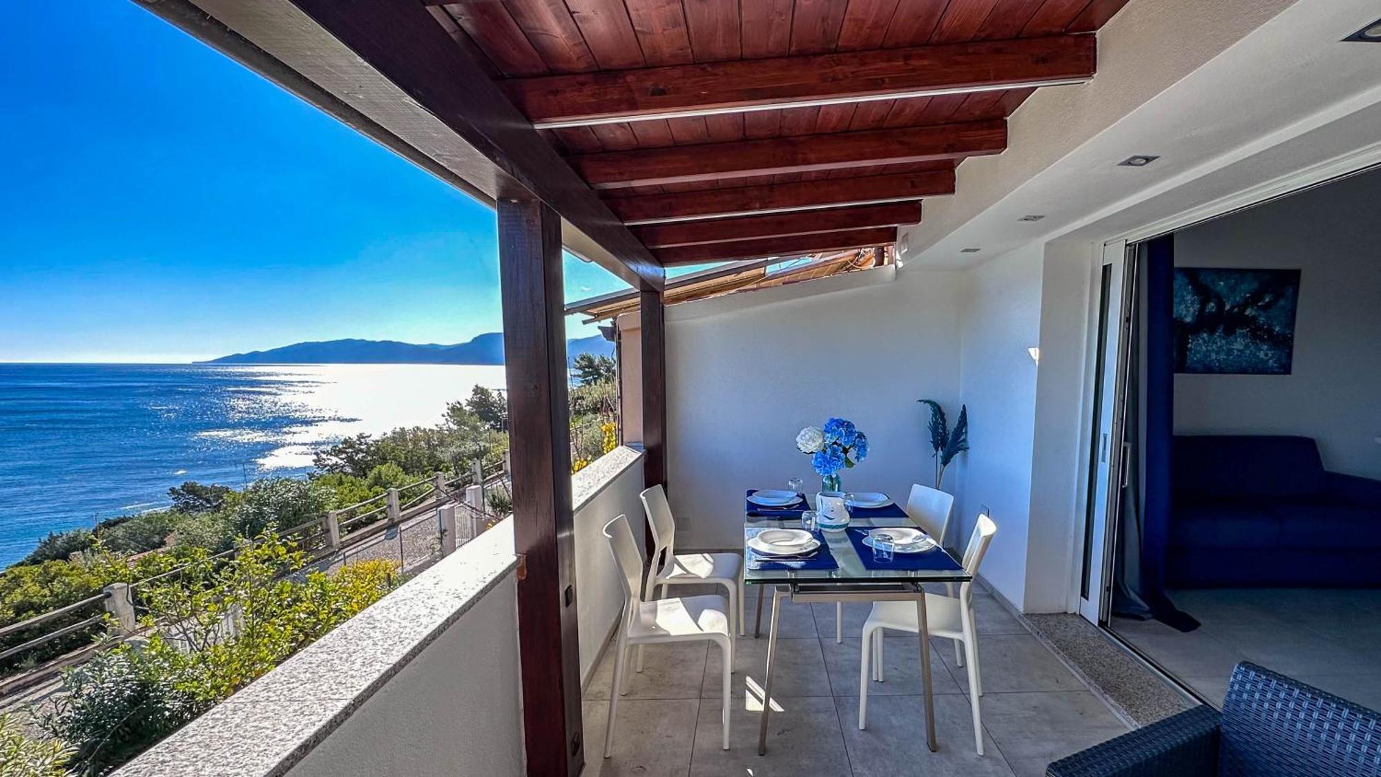 Апартаменти Mama House Con Vista Mare Кала-Гононе Екстер'єр фото