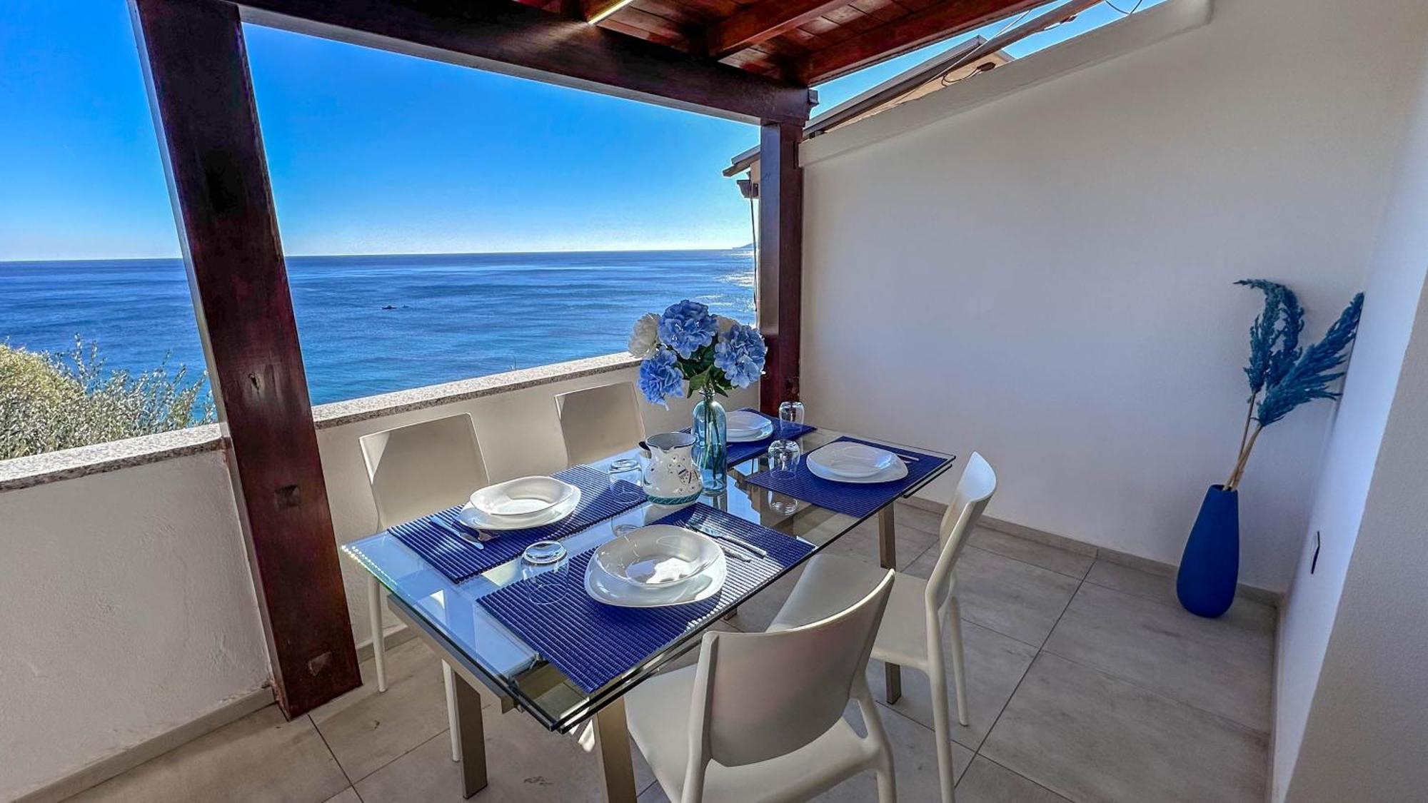 Апартаменти Mama House Con Vista Mare Кала-Гононе Екстер'єр фото